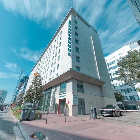 Dans Hoteliere Part-dieu Апартаменты