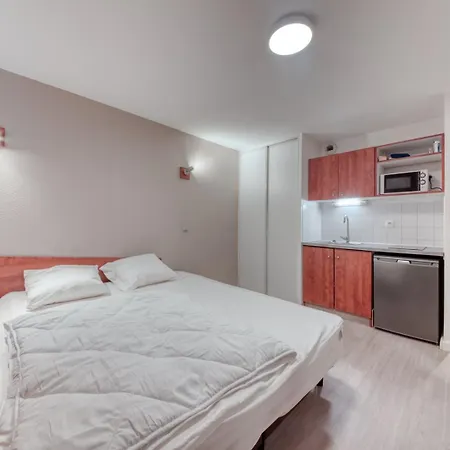 Апартаменты Dans Hoteliere Part-dieu